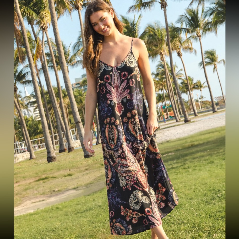 NWT Natural Life Gracie Slip Maxi Dress- Black Motif